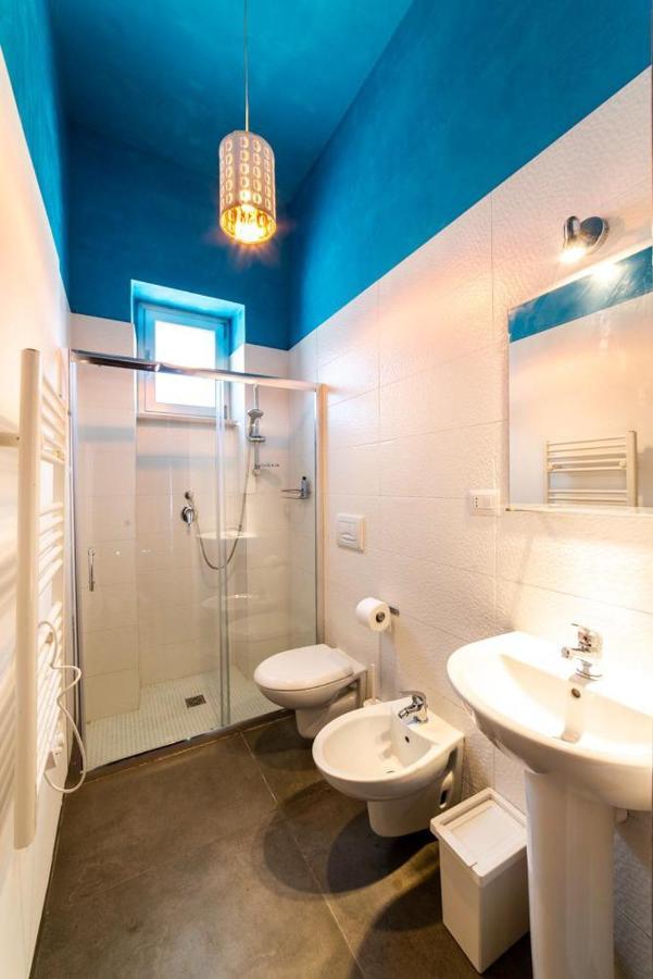 Speciale Tarshito'S Home - Atrium And Terrace Bari Ngoại thất bức ảnh