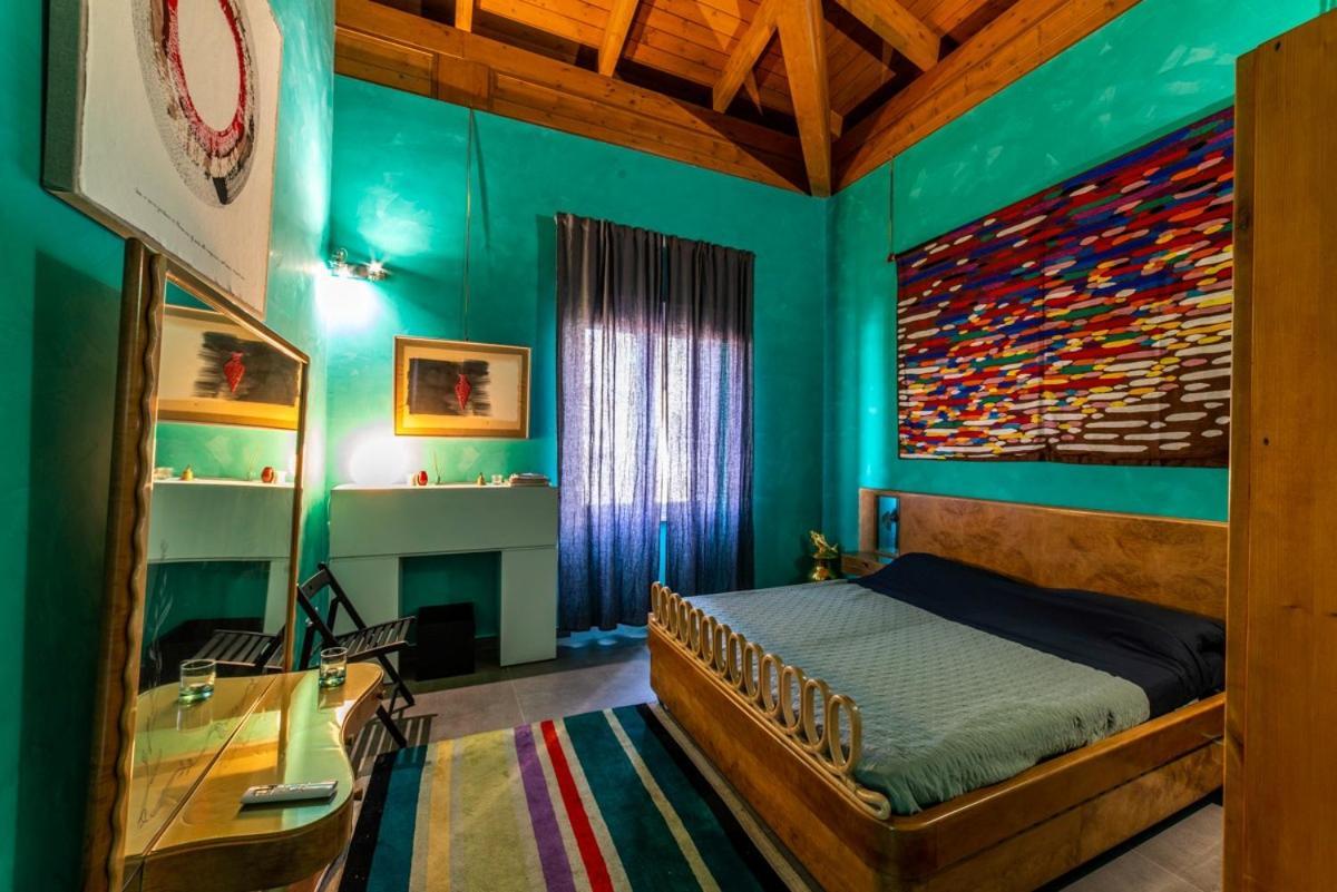 Speciale Tarshito'S Home - Atrium And Terrace Bari Ngoại thất bức ảnh