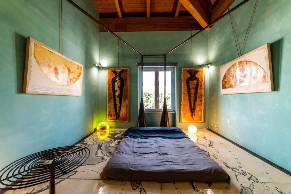 Speciale Tarshito'S Home - Atrium And Terrace Bari Ngoại thất bức ảnh